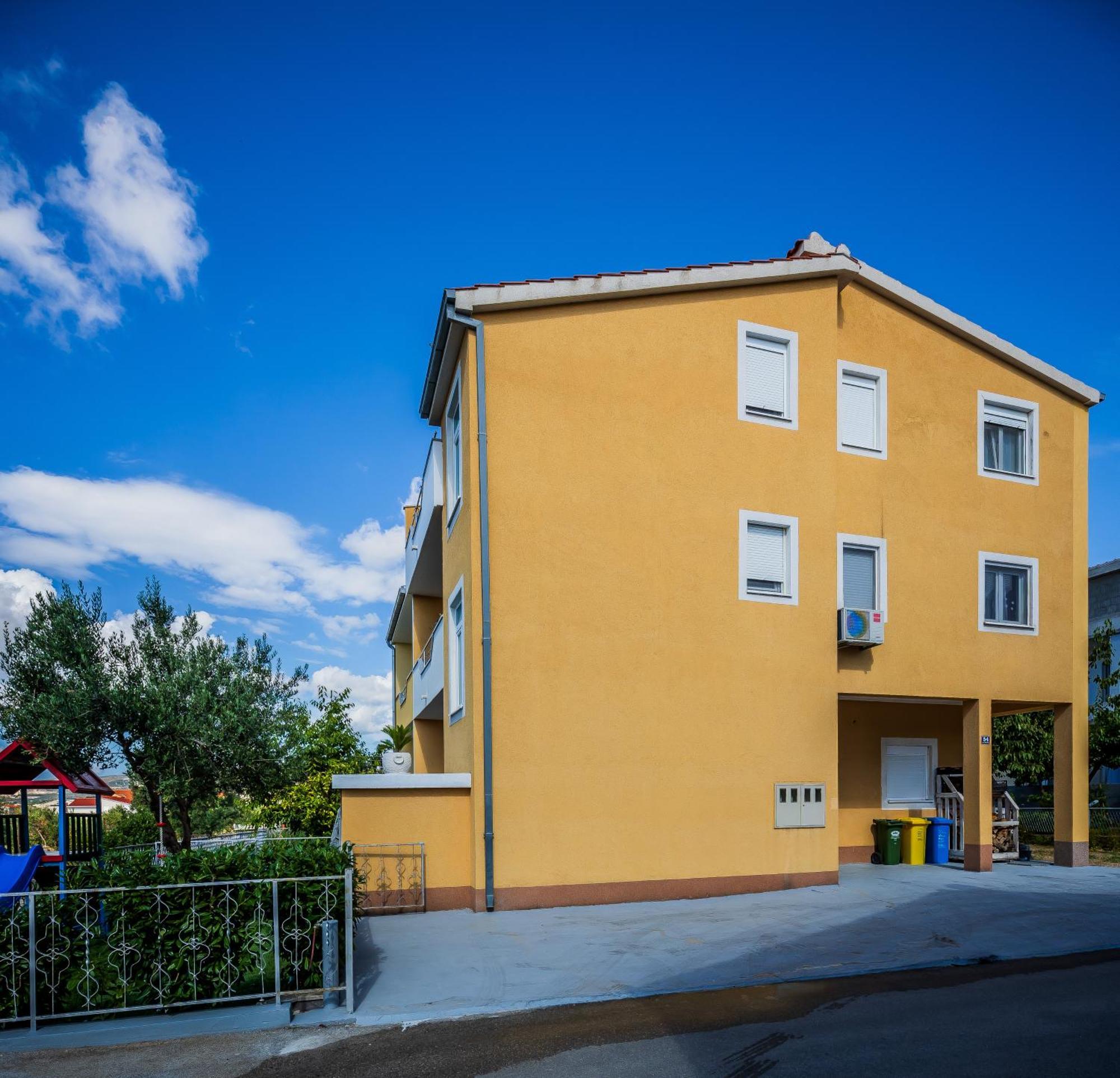 Apartman Marioeta Kaštel Stari Eksteriør bilde